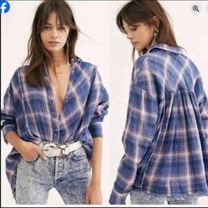 We the Free pink and blue plaid oversized button down top Medium Grunge